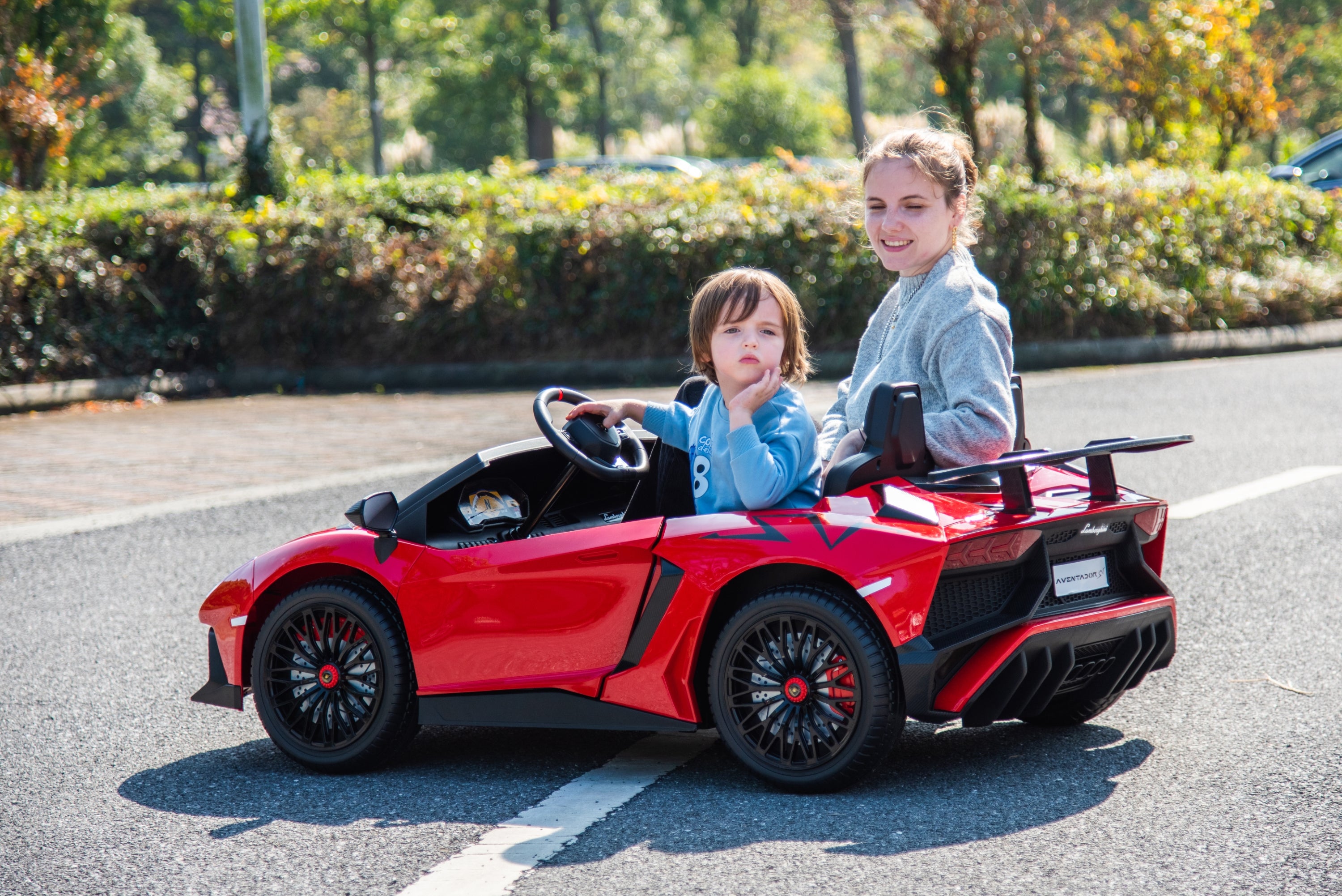 24V Lamborghini Aventador 2 Seater Ride On Car for Kids: Advanced Brushless Motor & Differential for High-Octane Fun - DTI Direct Canada