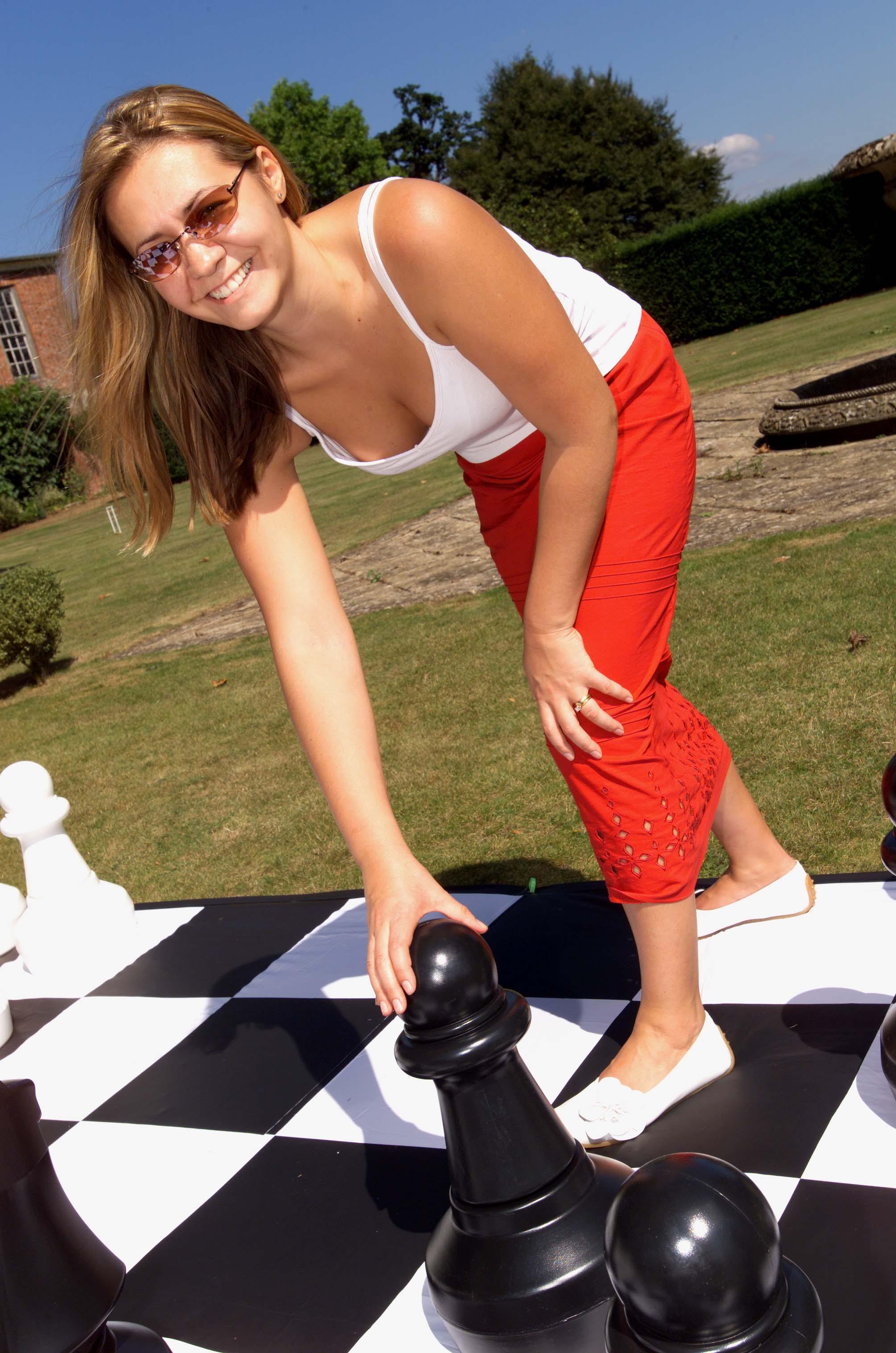 Giant Chess with Mat - DTI Direct Canada